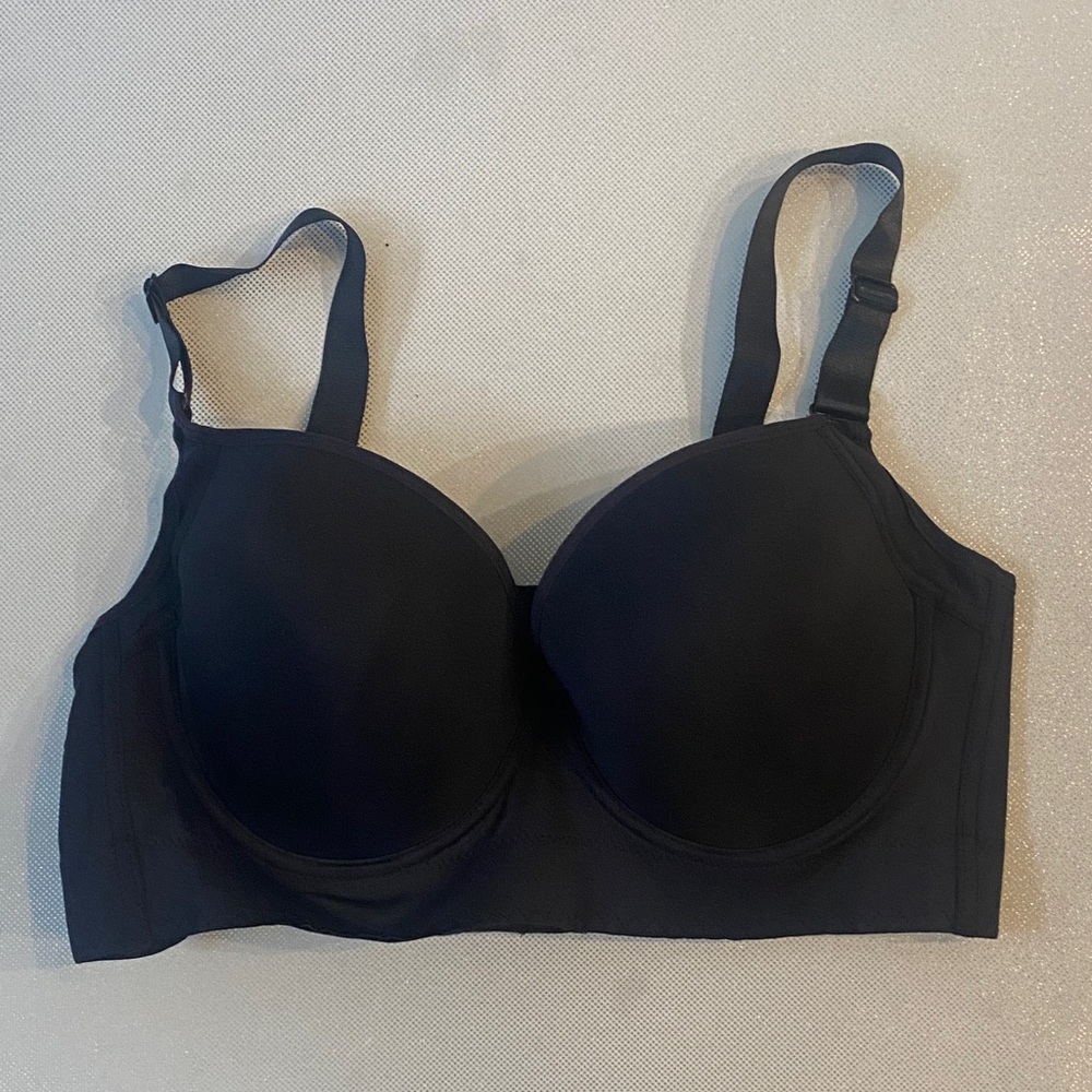 Elegant Black Full-Coverage Bra